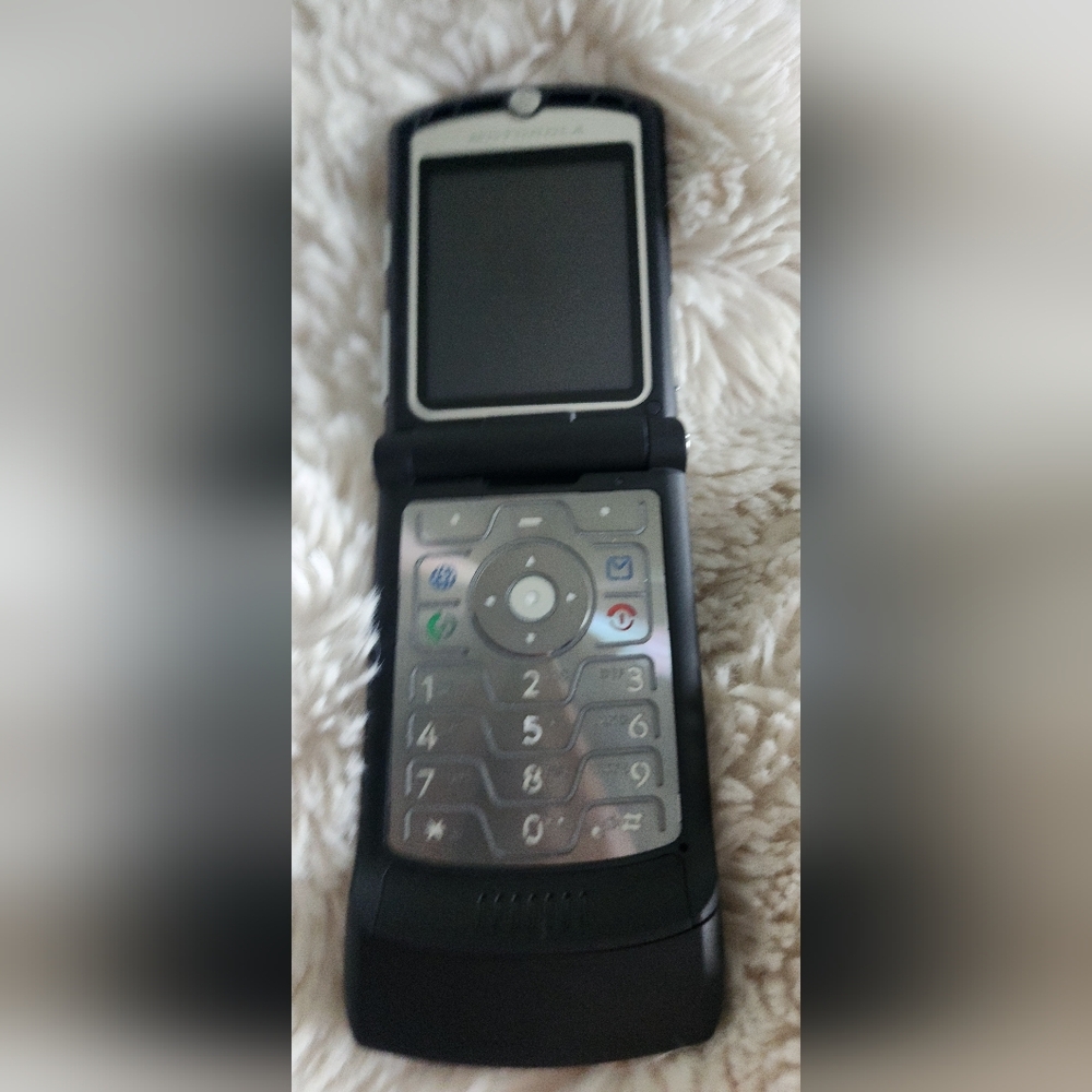 Motorola Black Flip Phone